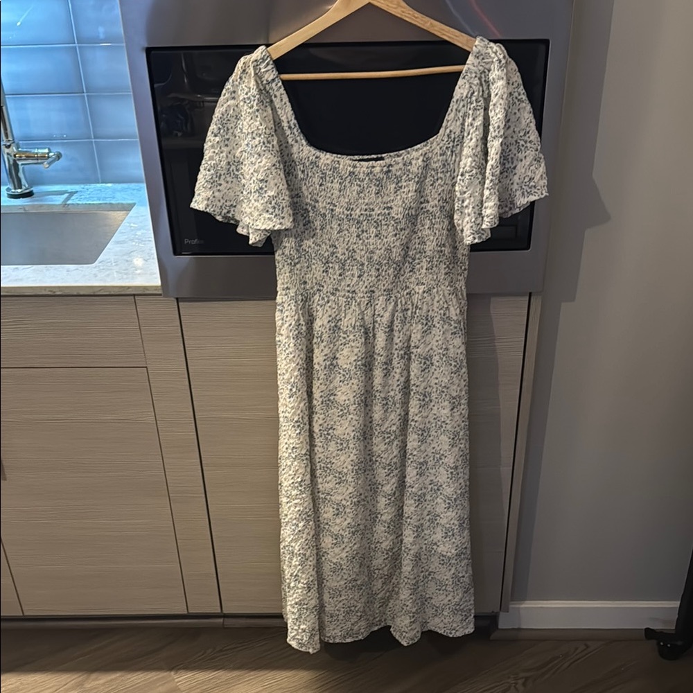 Cream Tiered Maxi Dress with Flutter Sleeves